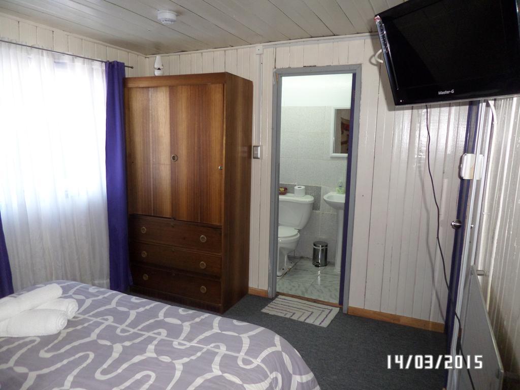 Hostal Jacob Puerto Montt Habitación foto